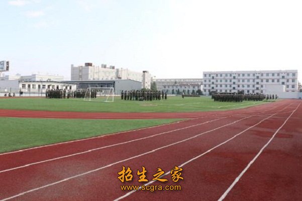 学校操场