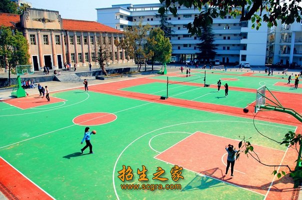 学校操场