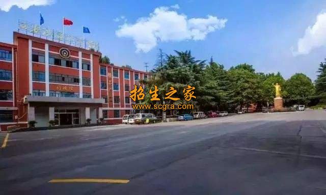 西安铁道职业学校在校生有多少_办学模式是什么