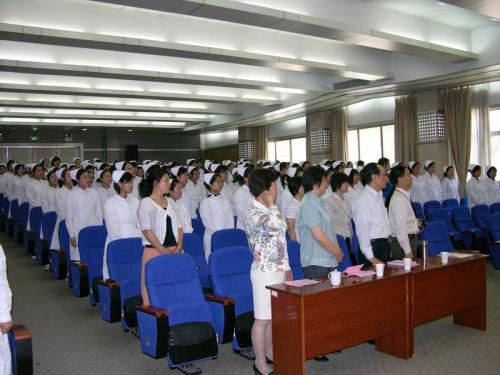 重庆女生应该学什么专业好