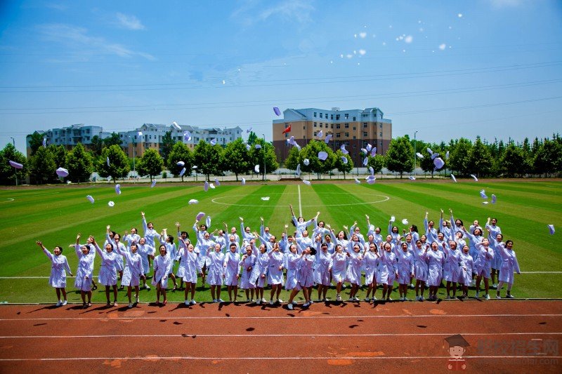 贵阳卫生学校