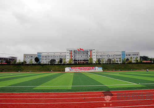 泸州医学院卫生学校