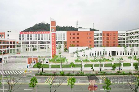 四川职业学校