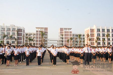 四川职业学校