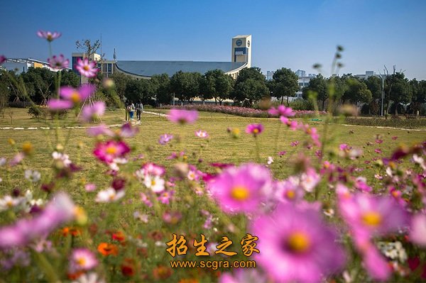 重庆市医药学校